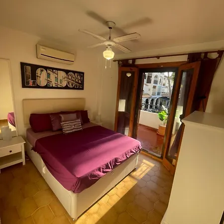 2 Bedroom Plaza By Golf Course Apartamento *